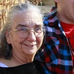 Meet your Posher, Maxine